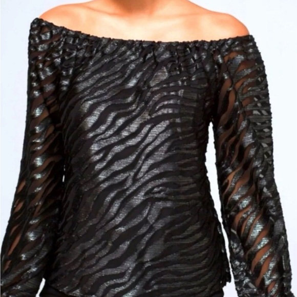 White House Black Market Black Shimmer Off-Shoulder Blouse Animal Print-Medium - Picture 4 of 9